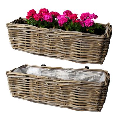 Balkonmand - 2x - rotan gevlochten - 60 x 20 x 16 cm - bloemen/planten - schuttingmand -hangmand