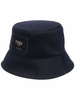 FENDI bob à patch logo - Bleu