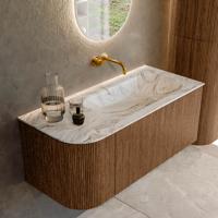 Mondiaz KURVE-DLUX 105 cm Onderkast Greeploos 1 Lade Met Deuren Walnut, Wastafel Solid Surface Rechts Glace 0 Kraangaten Zonder Spiegel (KRVBGS105L1L1D0KR-Wal/Gla)