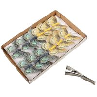 Decoratie vlinders op clip - 12x stuks - groen en goud - 9 cm - kunststof