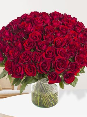 100 rode rozen - EverRed