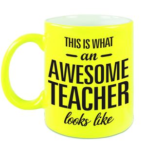 Awesome teacher cadeau neon gele mok / beker voor juf / meester 330 ml