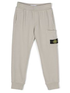 Stone Island Junior pantalon de jogging à motif Compass - Gris