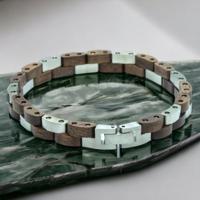 Gasherbrum - Walnoot & Roestvrij Staal Houten Armband | TimberWood