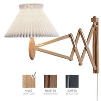 LE KLINT Sax 224-1/17 Wandlamp - Licht eiken met standaard kap - Wit