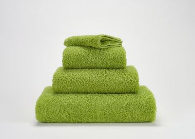 Abyss Abyss & Habidecor Super Pile Handdoek 55x100 165 apple green