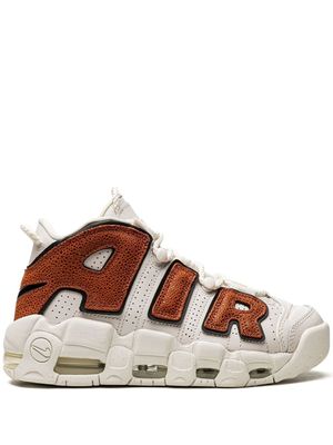 Nike baskets Air More Uptempo - Blanc