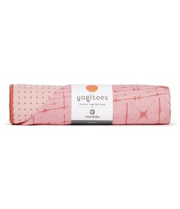 Manduka Yogitoes Skidless Yoga Handdoek – Star Dye Coral - Roze - 173 x 61 cm
