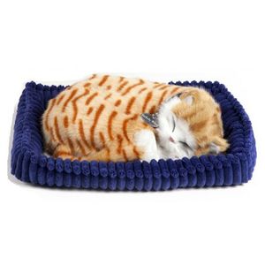 Slapende realistische knuffel kat rood