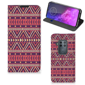 Motorola One Zoom Hoesje met Magneet Aztec Paars