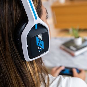 ASTRO Gaming A20 Headset Draadloos Hoofdband Gamen Zwart, Blauw, Wit