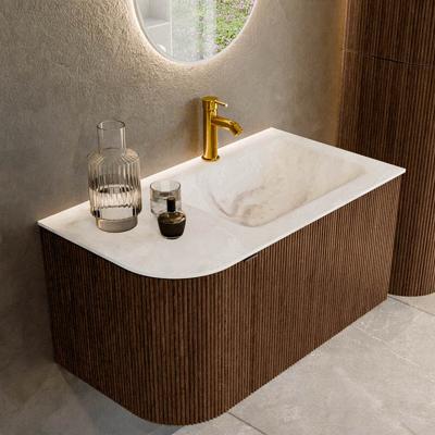 Badmeubel Mondiaz Kurve-Dlux | 85 cm | Meubelkleur Walnut | Wastafelkleur Frappe | Solid surface | Rechts spoelbak | 1 kraangat