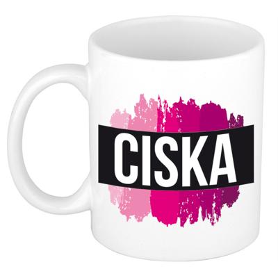 Ciska naam cadeau koffie mok - beker - met roze verfstrepen - Cadeau collega - moederdag
