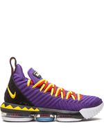 Nike baskets Lebron XVI - Violet