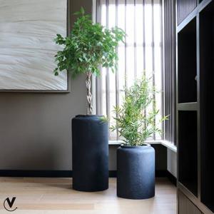 Vase The World Horsens M rough black Ø37 x H80 cm