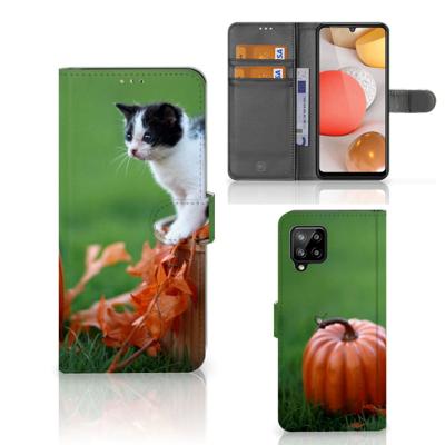 Samsung Galaxy A42 5G | Telefoonhoesje | Met pasjeshouder | Kitten