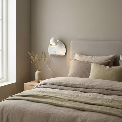 Essence wandlamp USB wit