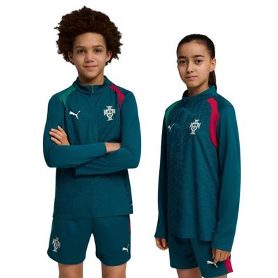 PUMA Portugal Trainingstrui 1/4 Zip 2026-2028 Kids Blauwgroen Wit PUMA Portugal Trainingstrui 1/4 Zip 2026-2028 Kids Blauwgroen Wit