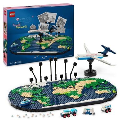 LEGO Family 41838 Travel Memories - World Map - Gift for Travelers