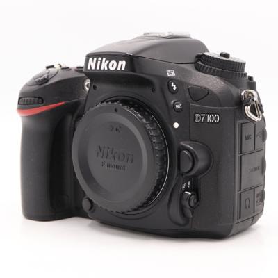 Nikon D7100 body occasion