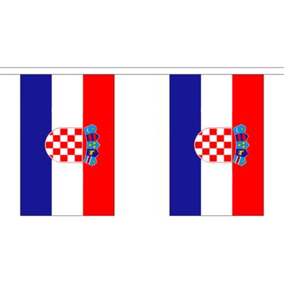Kroatie vlaggenlijn slinger - 300 cm - polyester - met 10 vlaggetjes - binnen/buiten