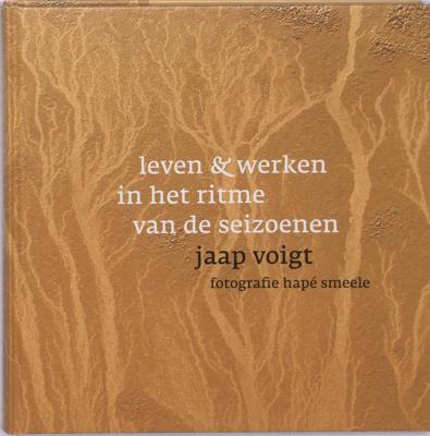 Leven en werken in het ritme van de seizoenen (Hardback)