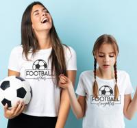 Voetbal shirt moeder en dochter