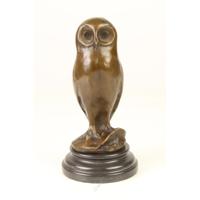 A BRONZE SCULPTURE OF A YOUNG OWL