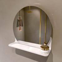 MONDIAZ SPOT spiegel rond 40cm met Spiegelplanchet kleur Talc. MONDIAZ SPOT spiegel rond 40cm met Spiegelplanchet kleur Talc.