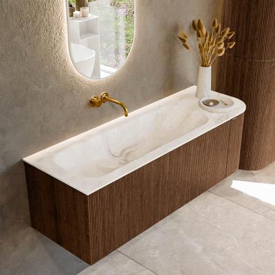 Badmeubel Mondiaz Kurve-Dlux | 135 cm | Meubelkleur Walnut | Wastafelkleur Frappe | Solid surface | Links spoelbak | Zonder kraangat(en)