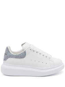 Alexander McQueen baskets Oversized à effet lézard - Blanc