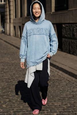 Kort sweatshirtjurk - BLUE - S