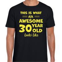 Cadeau T-shirt voor heren - leeftijd 30 jaar - awesome - zwart - glitter geel - Verjaardagsfeest - thumbnail