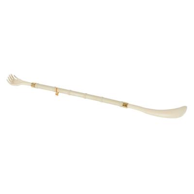 Schoenlepel/rugkrabber - 2-in-1 - kunststof - 50 cm - met ophangketting