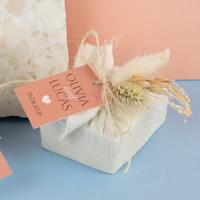 Zeepjes in roos tetra doekje met rond label (set van 6)