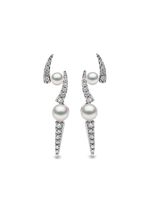 Yoko London puces d'oreilles Sleek en or blanc 18ct ornées de diamants et de perles Akoya - Argent