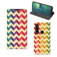 Motorola G8 Plus | Hoesje met Magneet | Zigzag Multi Color