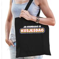 Gay Pride tas voor dames - kusjesdag - zwart - katoen - 42 x 38 cm - regenboog - LHBTI - thumbnail