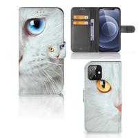 iPhone 12 | 12 Pro (6.1") | Telefoonhoesje | Met pasjeshouder | Witte Kat
