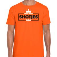 Koningsdag verkleed T-shirt voor heren - shotjes - oranje - feestkleding - thumbnail