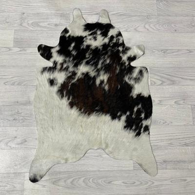 Kleine koeienhuid bruin wit zwart (Normandiër) 90x60cm