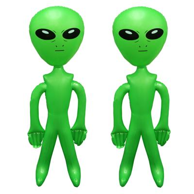 Opblaasbare groene alien figuur - 2x - 170 cm - uit space/de ruimte - buitenaards leven pop
