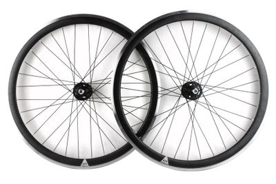 M-Wave Fixed Gear Wielset - Zwart CNC M-Wave Fixed Gear Wielset - Zwart CNC