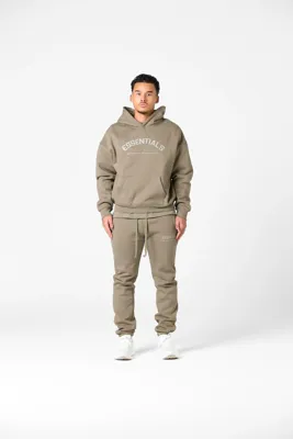 Cou7ure Essentials Basic Curve Trainingspak Heren Groen - Maat S - Kleur: Groen | Soccerfanshop