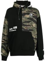 AAPE BY *A BATHING APE® hoodie à imprimé camouflage - Noir