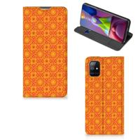 Samsung Galaxy M51 | Hoesje met Magneet | Batik Oranje