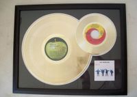 Gouden dubbel plaat The Beatles Help