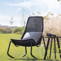 WOOOD Schommelstoel 'Tom' kleur Zwart WOOOD Schommelstoel 'Tom' kleur Zwart