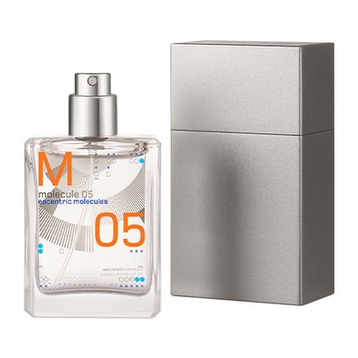 Escentric Molecules Molecule 05