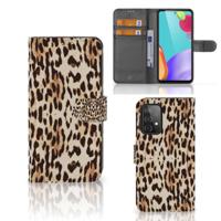 Samsung Galaxy A52 | Telefoonhoesje | Met pasjeshouder | Leopard